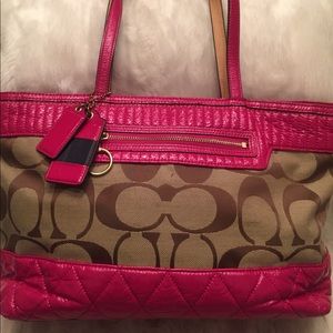 COACH Poppy Signature Tote